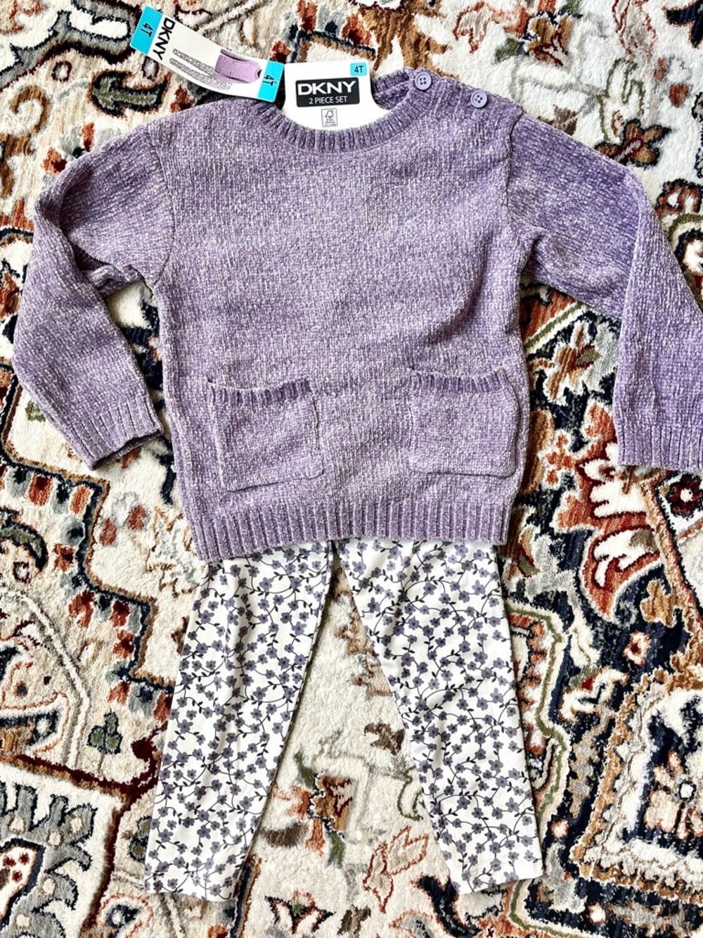 DKNY Girls Purple Sweater Leggings Set NEW Lavender Flowers Size 4T